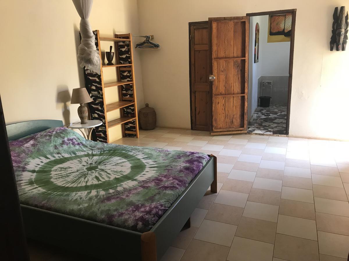 The Gunjur Project Lodge المظهر الخارجي الصورة